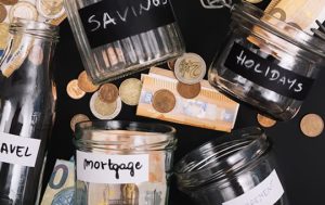 куда инвестировать деньги, чтобы получать ежемесячный доход